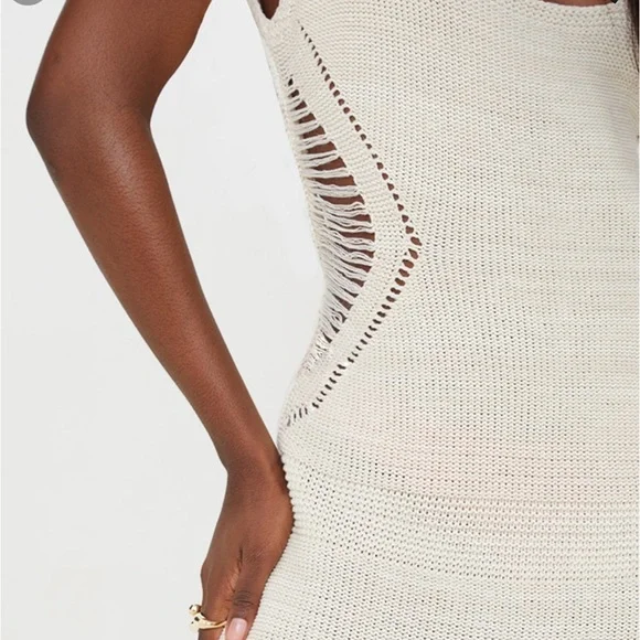 Tall Cream Crochet Plunged Maxi Dress. - Picture 4 of 6